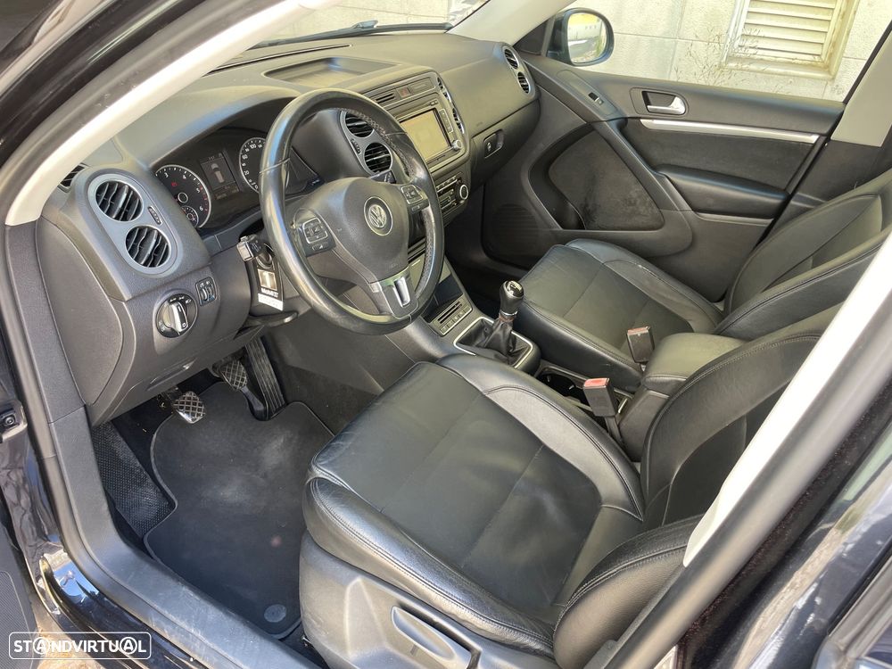 VW Tiguan 2.0 TDi Sport BlueMotion - 9
