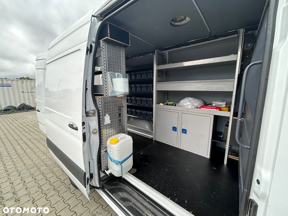 Mercedes-Benz Sprinter - 17