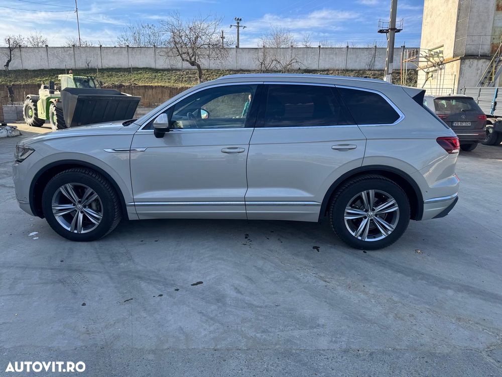 Volkswagen Touareg V6 TDI Elegance - 10