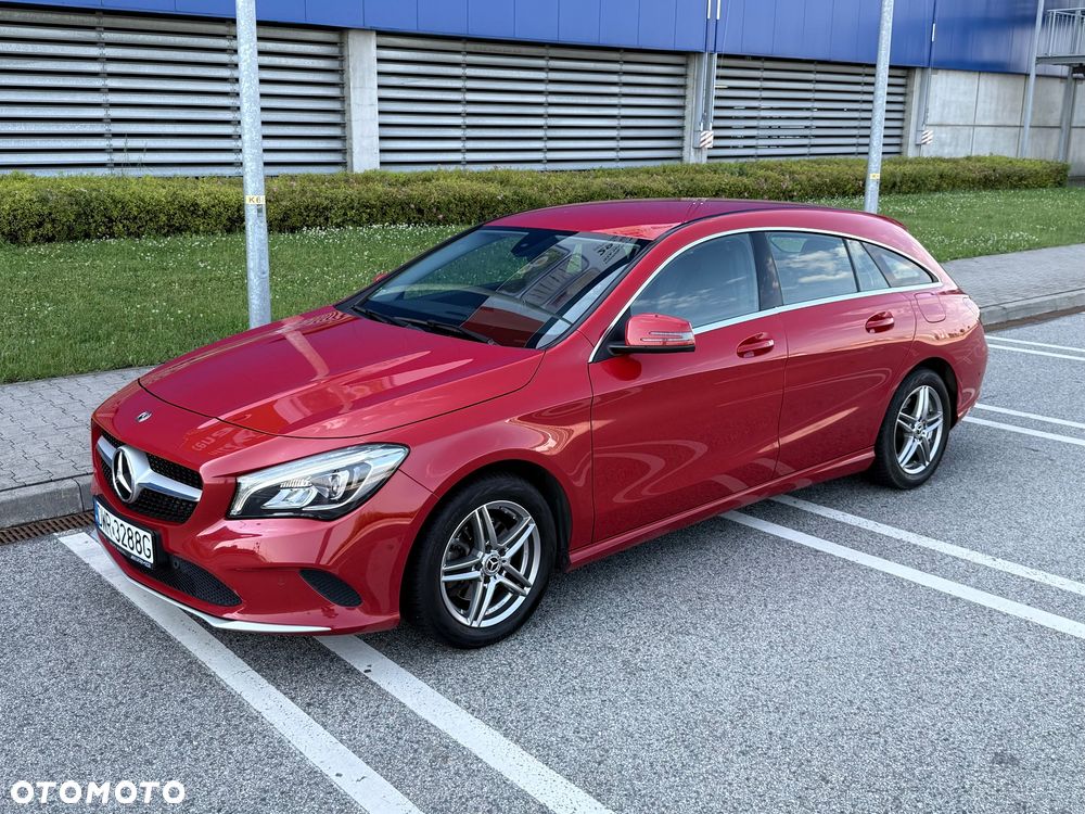 Mercedes-Benz CLA 180 7G-DCT - 1