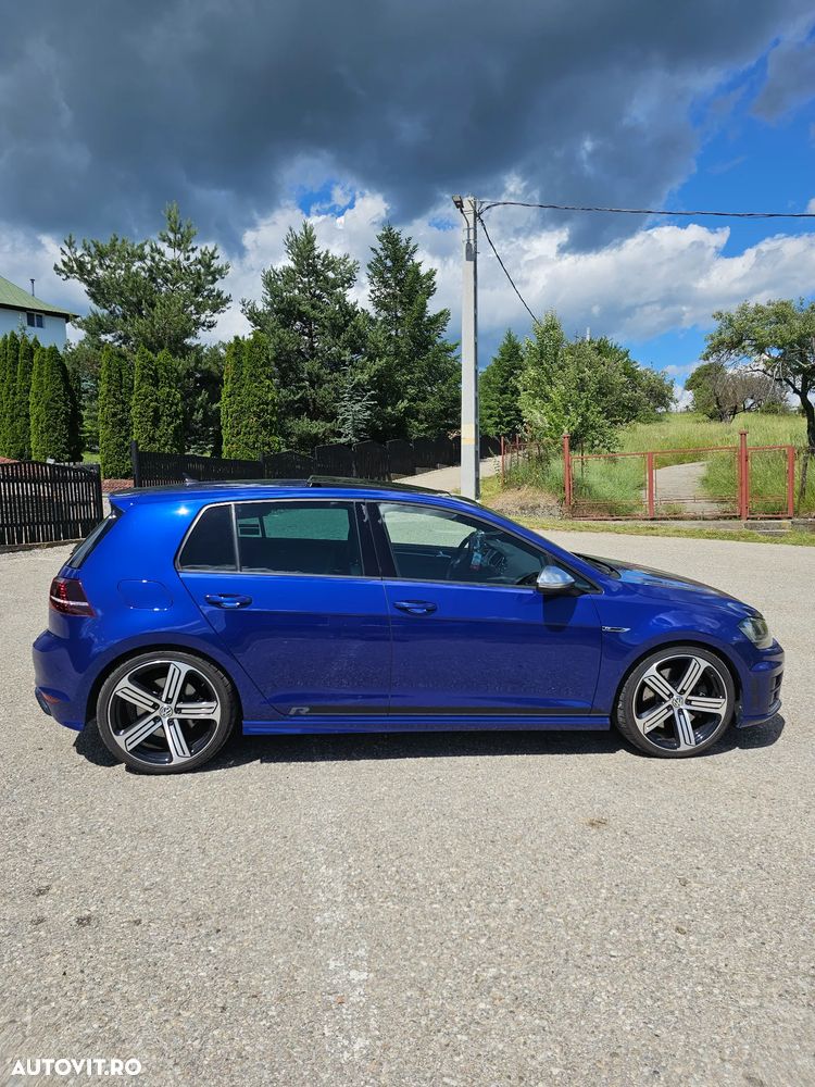 Volkswagen Golf - 3