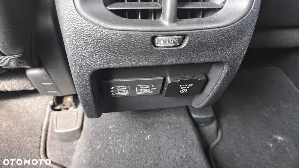 Jeep Cherokee - 16