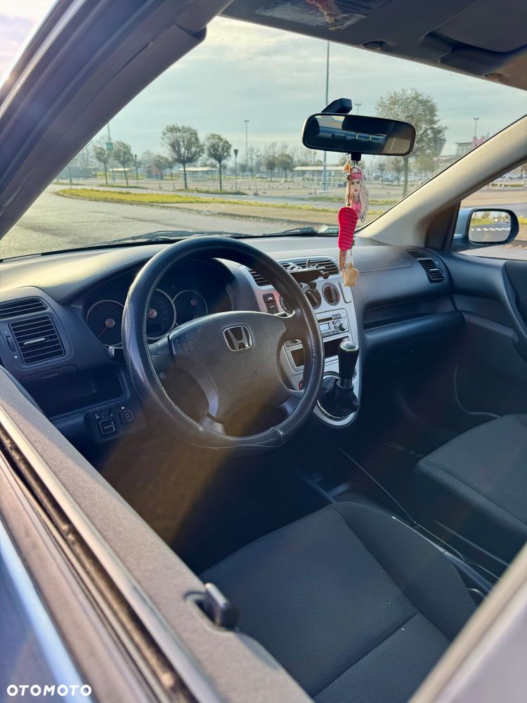 Honda Civic 1.4i LS - 9