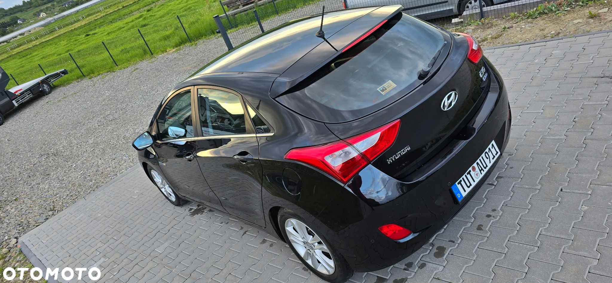 Hyundai i30 blue 1.6 CRDi Trend - 19