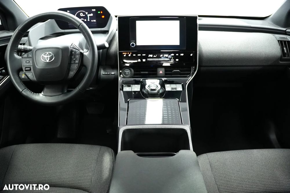 Toyota BZ4X 160 KW AWD (4x4) Dynamic - 7