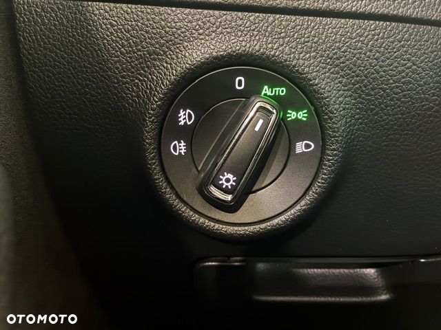 Skoda Superb 2.0 TDI SCR 4x4 Sportline DSG - 32