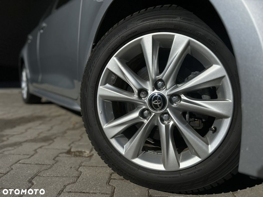 Toyota Corolla 1.8 Hybrid Comfort - 4