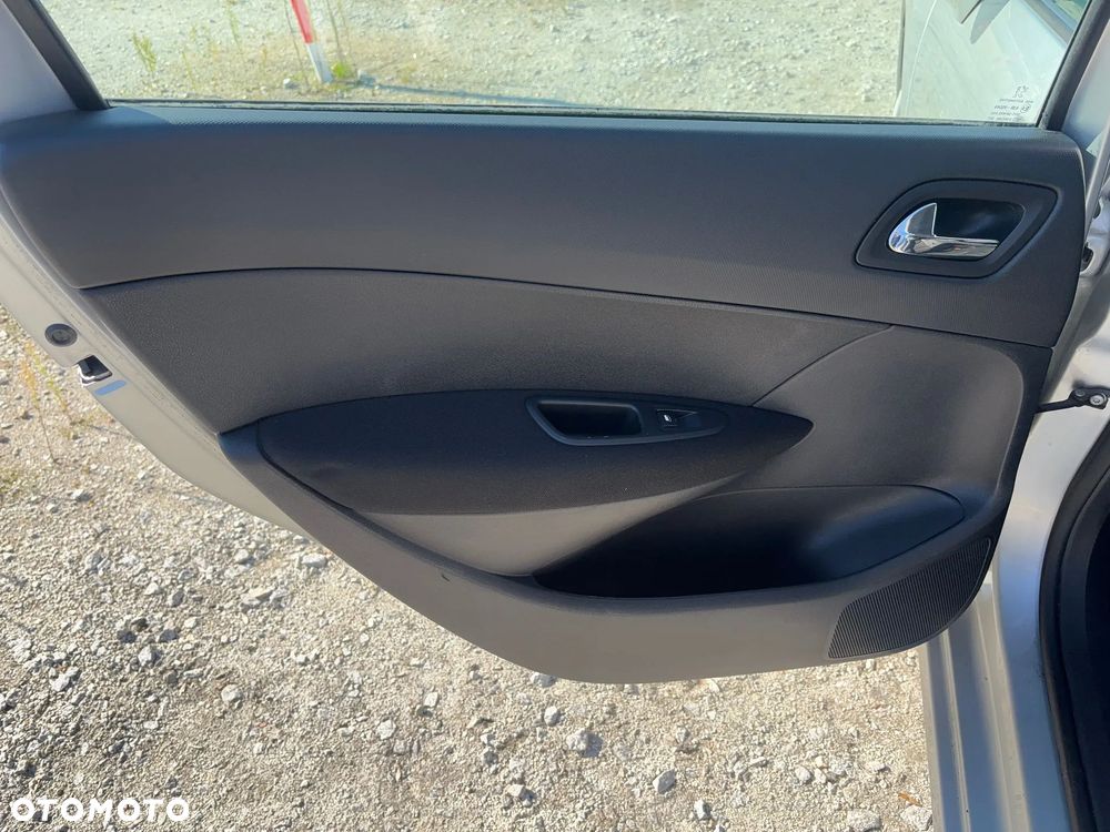 Peugeot 308 HDi FAP 110 Business Line Niveau 1 - 14