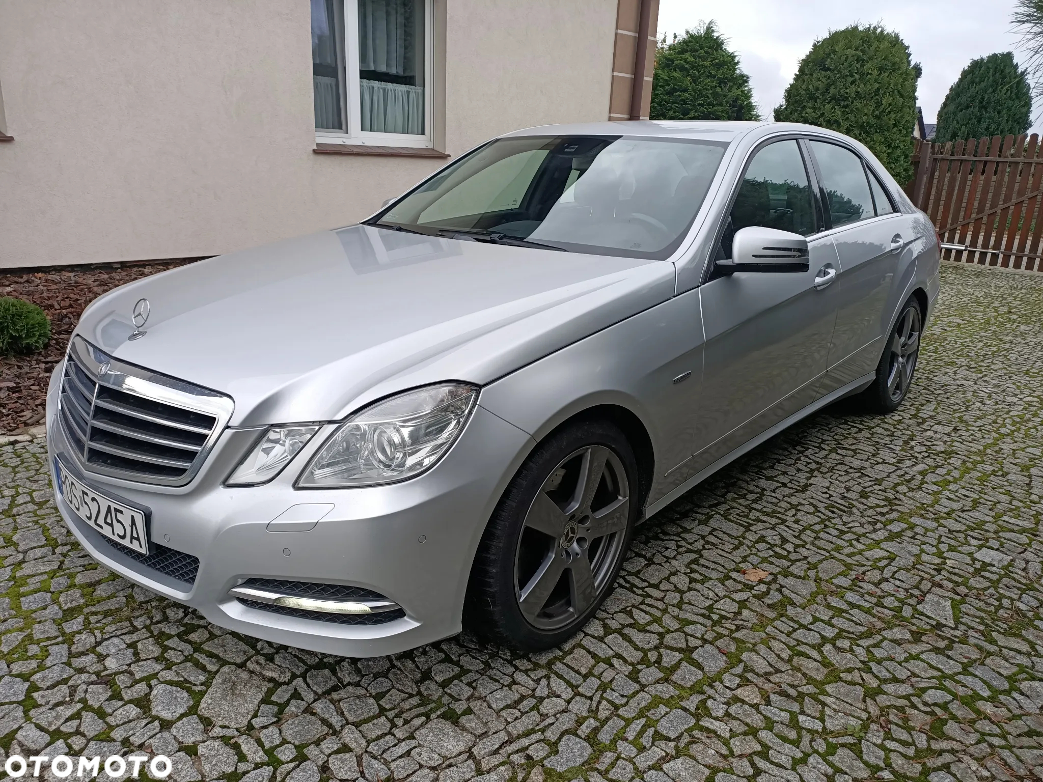Mercedes-Benz Klasa E 250 CDI 4-Matic Elegance - 2
