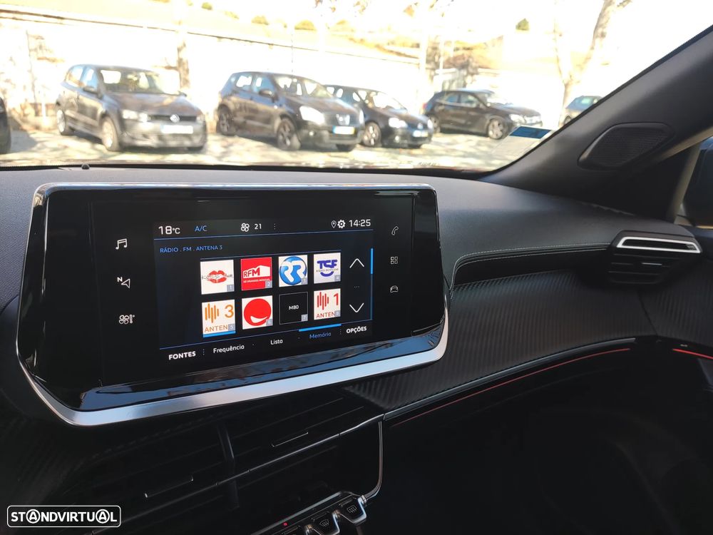 Peugeot 2008 1.2 PureTech GT Line - 7