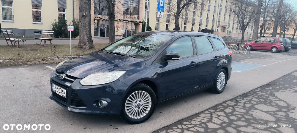 Ford Focus 1.6 Trend - 4