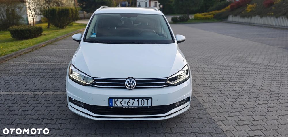 Volkswagen Touran - 9