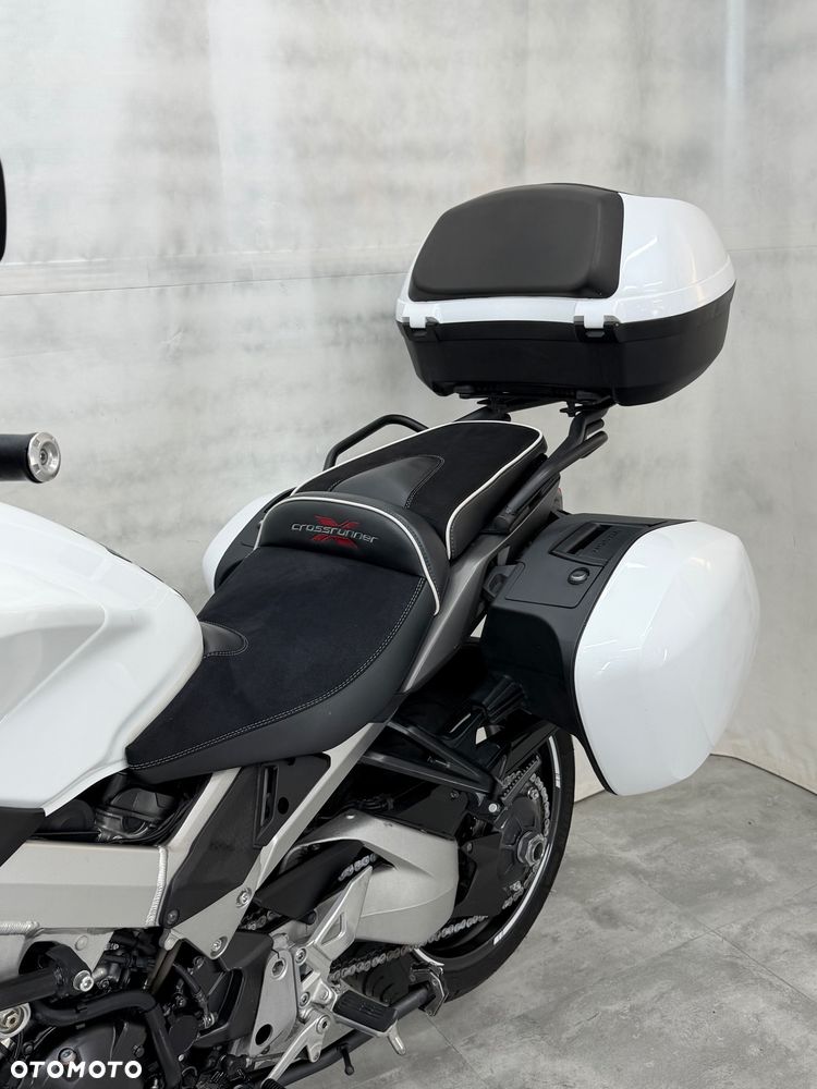 Honda VFR - 6