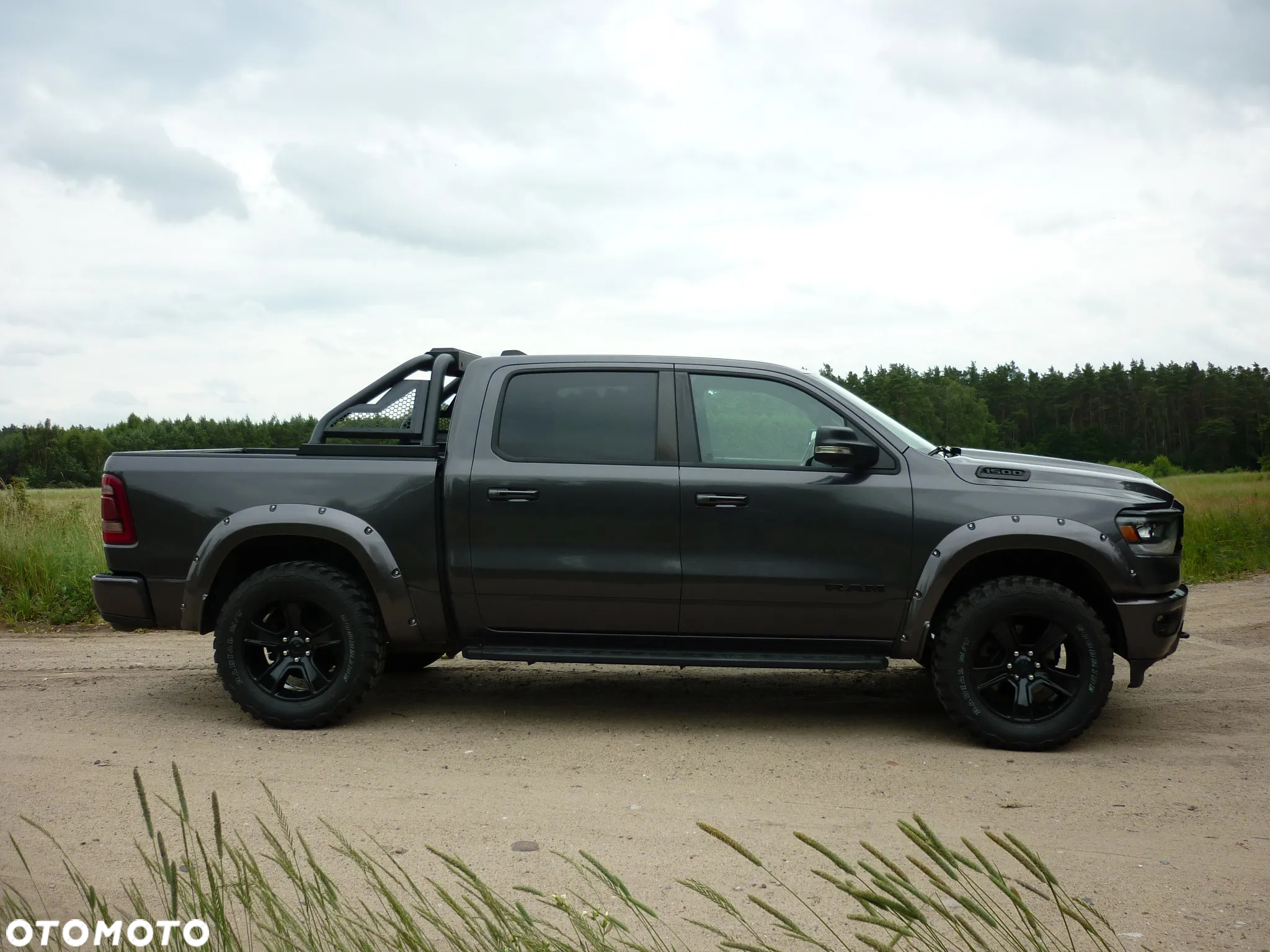 Dodge RAM 1500 5.7 4x4 - 8