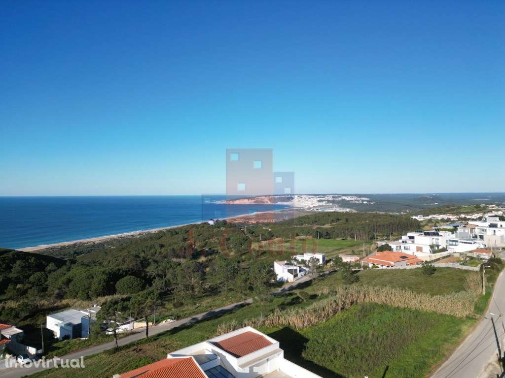 Terreno com projeto aprovado para construção de Moradia - Grande imagem: 3/13