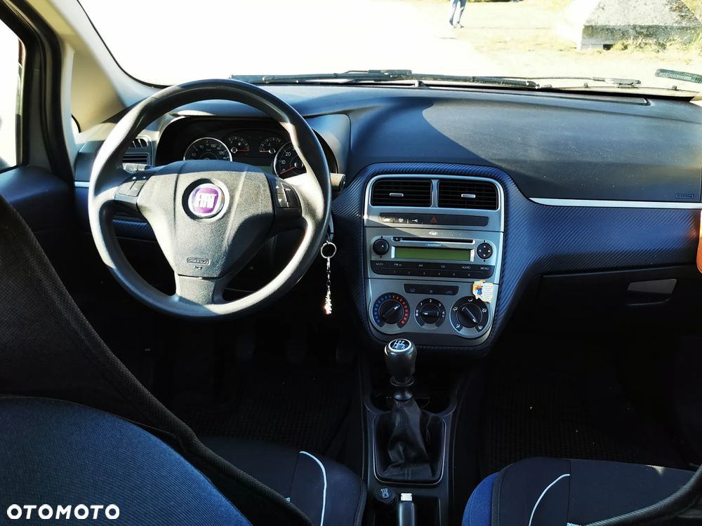 Fiat Punto - 10