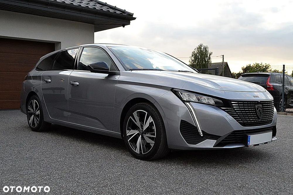 Peugeot 308 BlueHDi 130 EAT8 Allure - 9