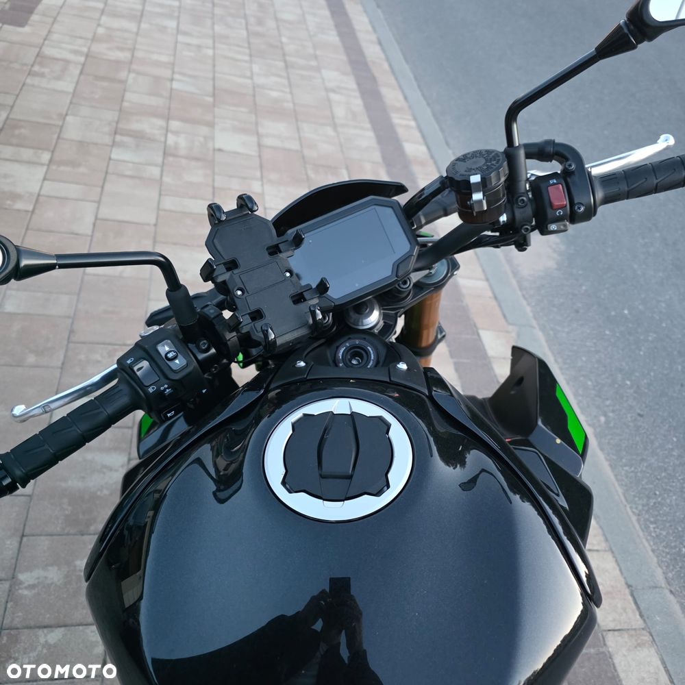 Kawasaki Z 900 - 5