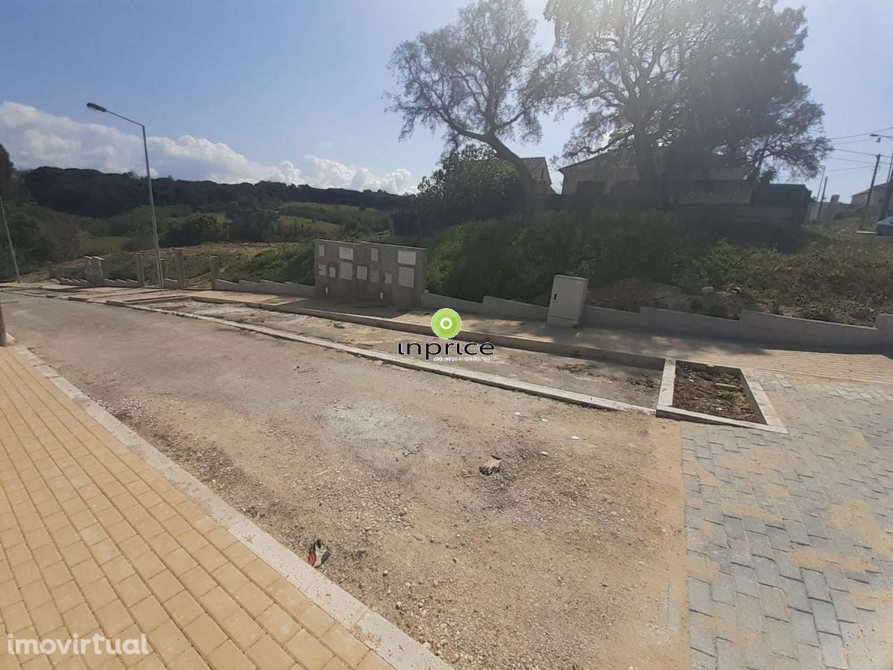 LOTE DE TERRENO PARA CONSTRUÇÃO | QUINTA DO FUNCHALINHO – CAPARICA - Grande imagem: 3/13