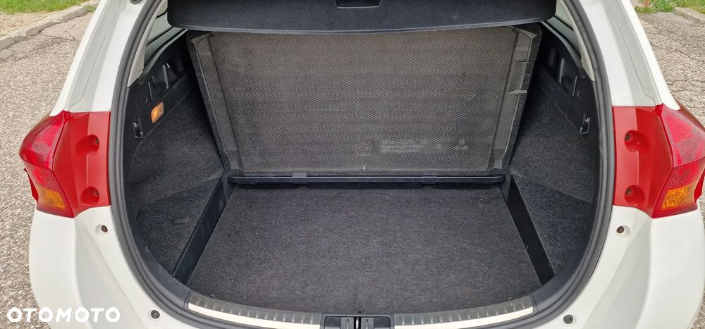 Toyota Auris - 15