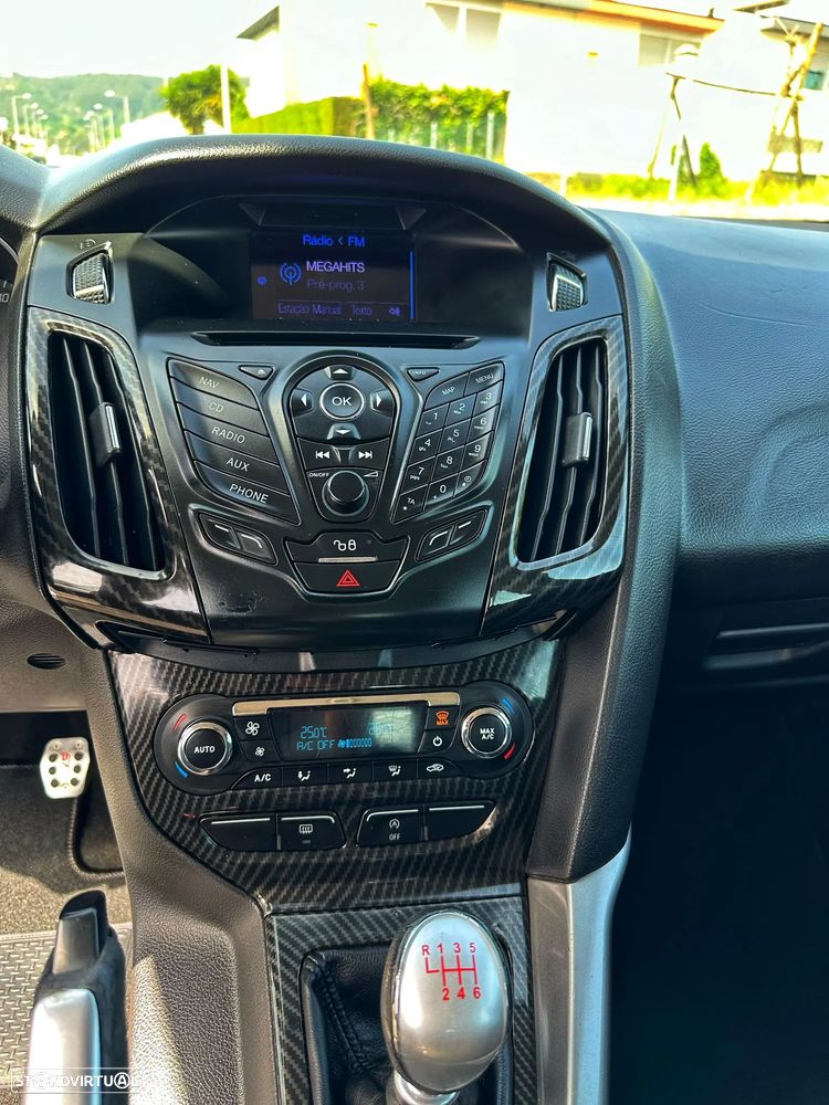 Ford Focus SW 1.6 TDCi DPF S&S Trend - 11