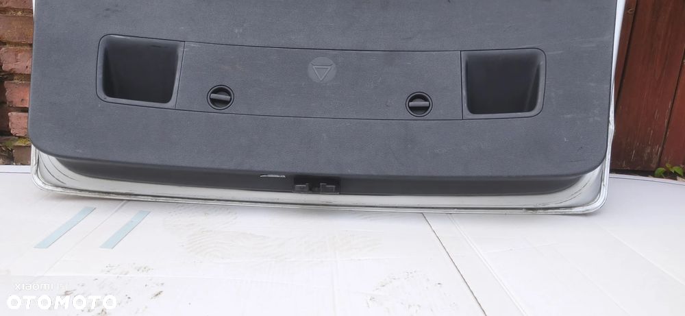 Klapa bagażnika VW Touran LIFT LA7W srebrna części 03 - 10 wszystkie części - 12