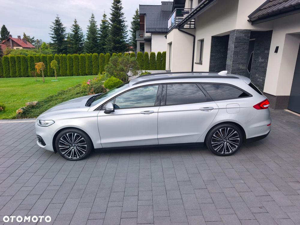 Ford Mondeo 2.0 TDCi STart-Stopp PowerShift-Aut Titanium - 4