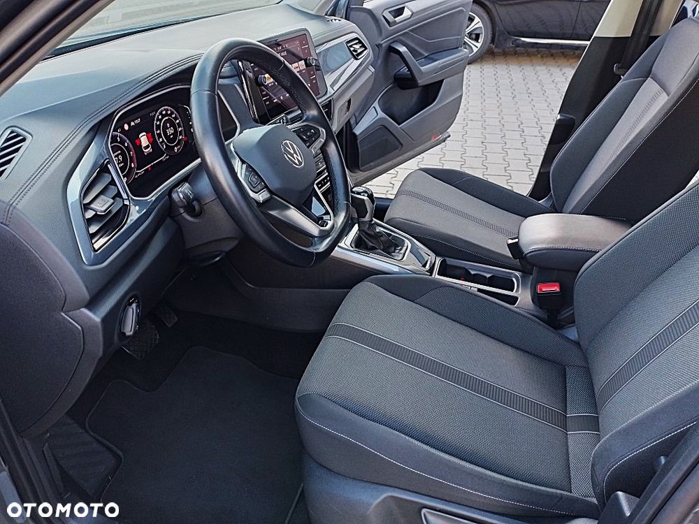 Volkswagen T-Roc 1.5 TSI Life DSG - 12