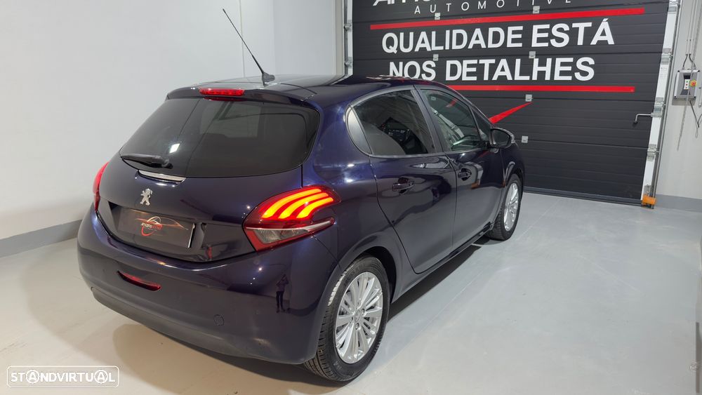 Peugeot 208 82 VTI Style - 9