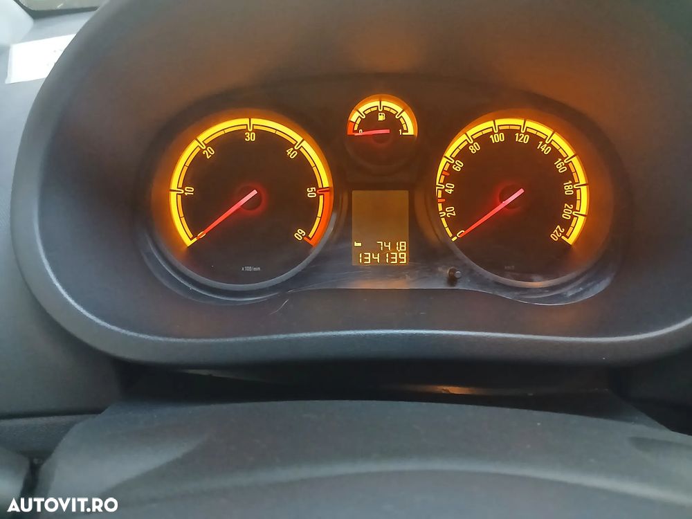 Opel Corsa - 2