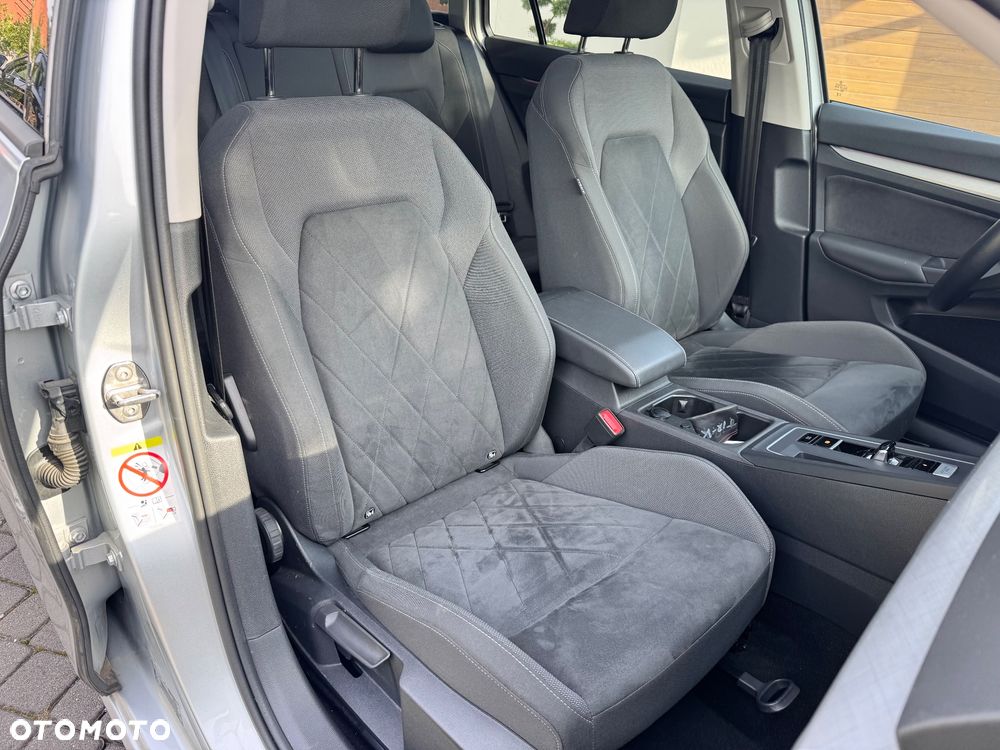 Volkswagen Golf 2.0 TDI SCR DSG Life - 19