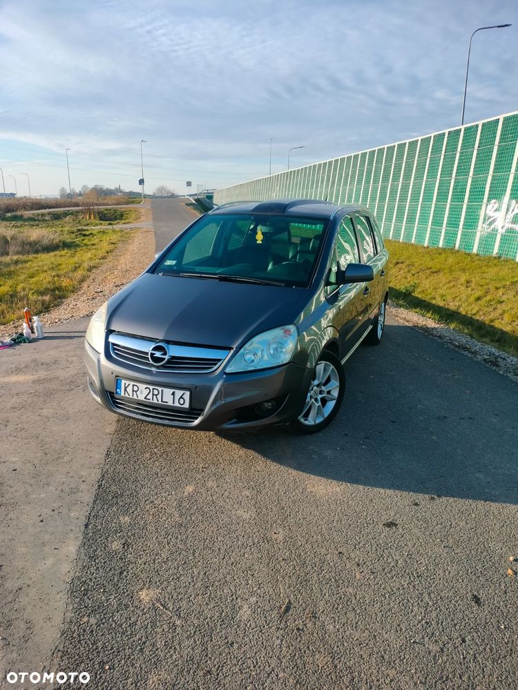 Opel Zafira 1.7 CDTI Cosmo - 19
