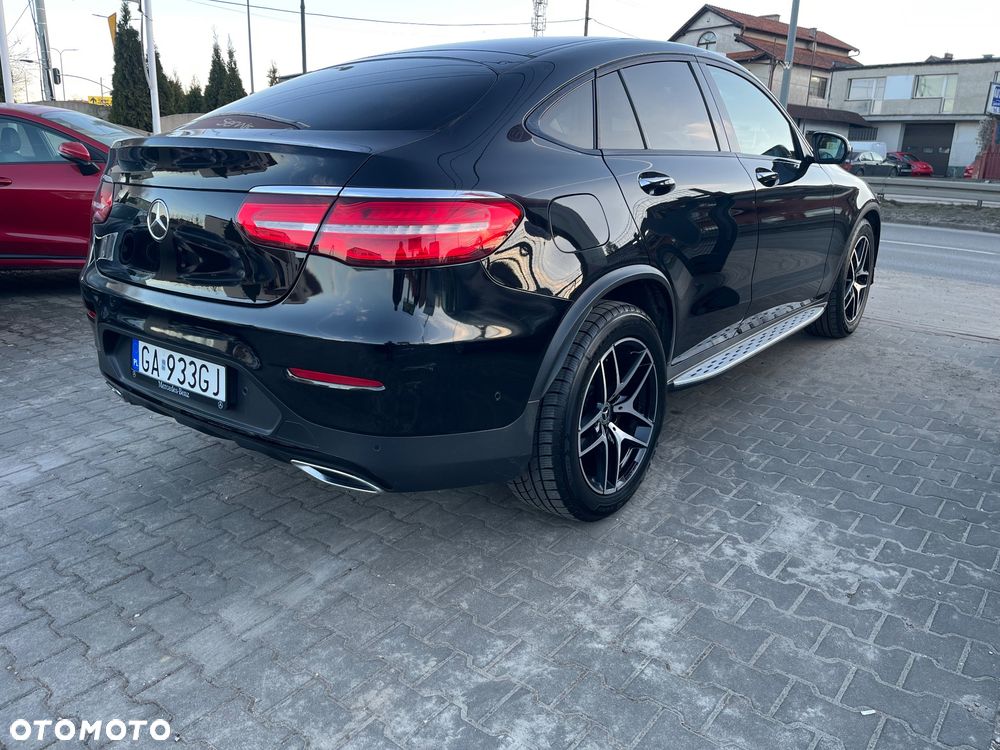 Mercedes-Benz GLC - 4