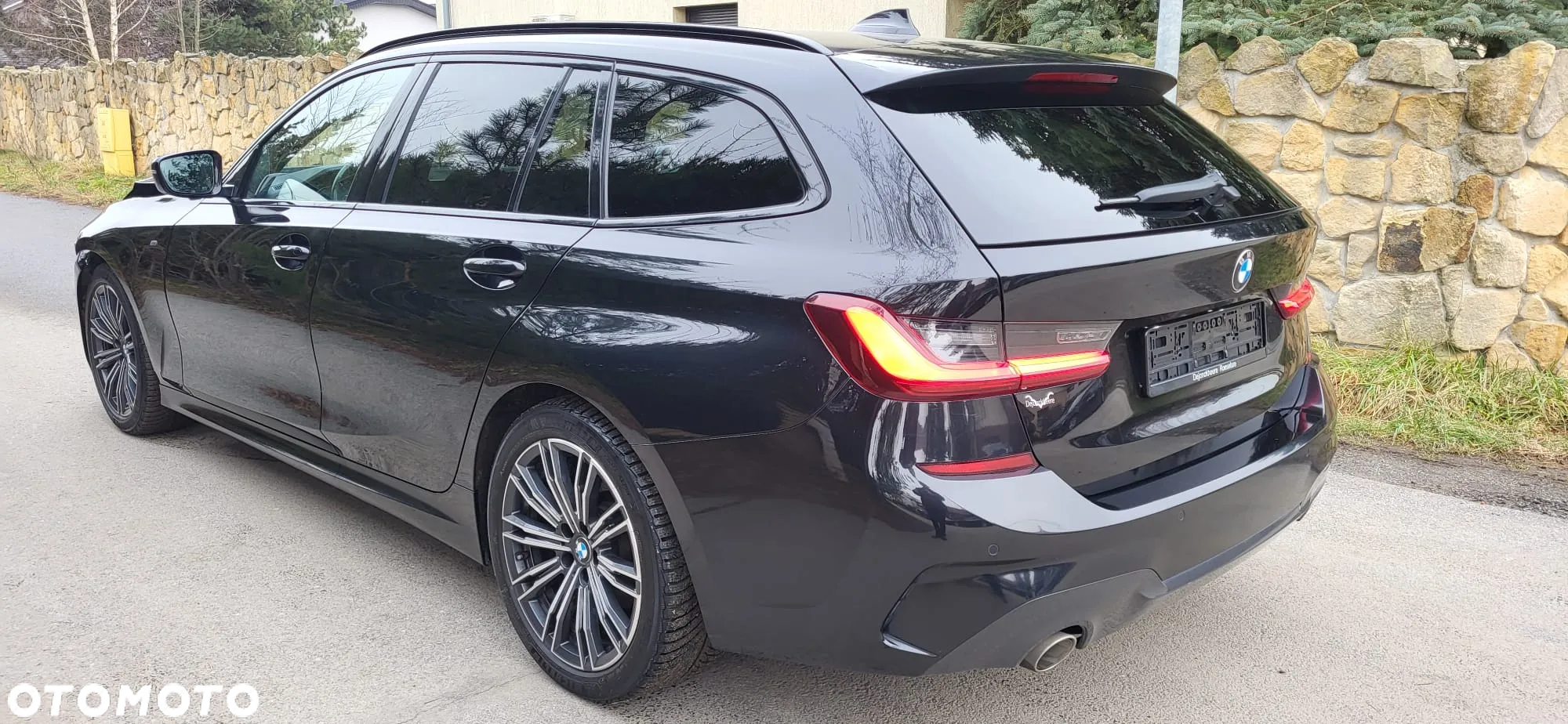 BMW Seria 3 318d Touring M Sport - 37