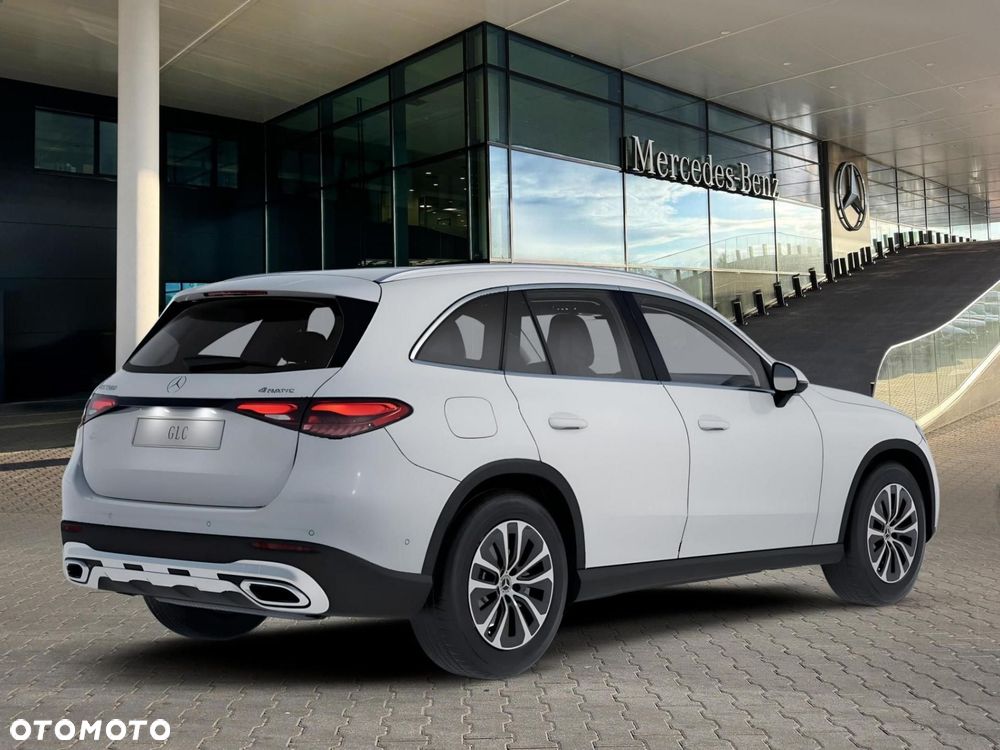 Mercedes-Benz GLC - 3