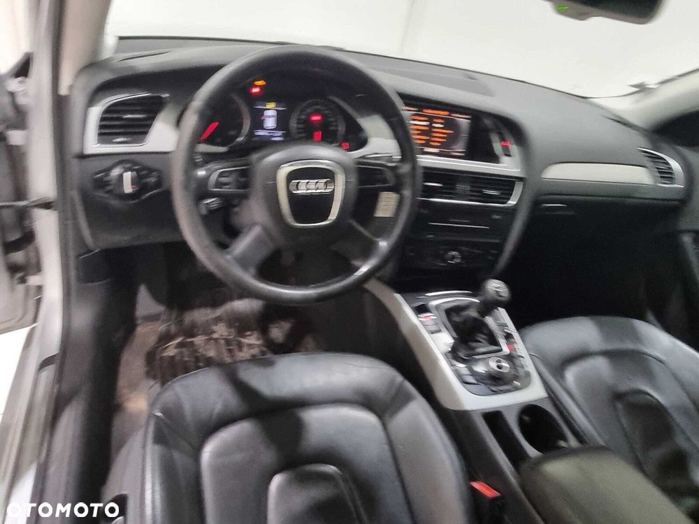 Audi A4 Avant - 14