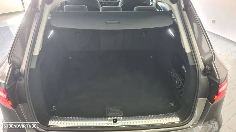 Audi A4 Avant - 16