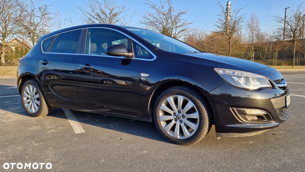 Opel Astra 1.4 T Edition 150 - 14