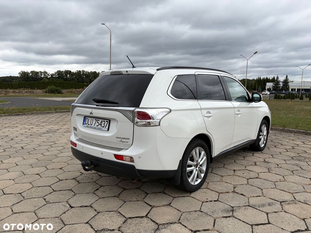 Mitsubishi Outlander 2012 photo 5