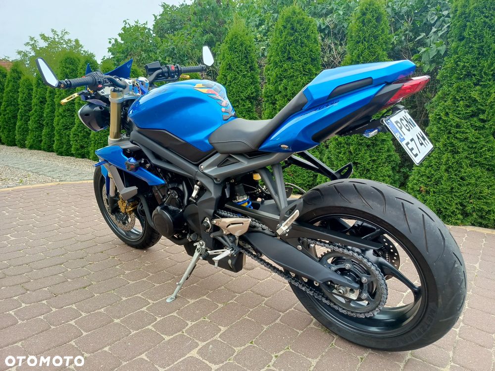 Triumph Street Triple - 6