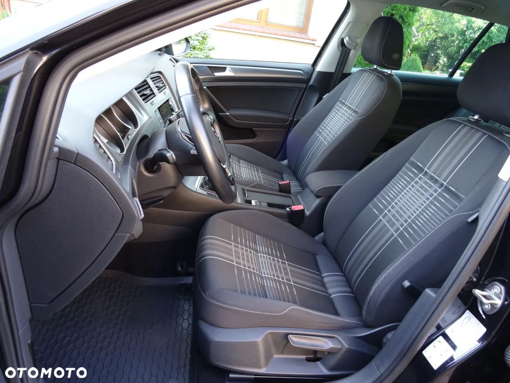 Volkswagen Golf 1.4 TSI (BlueMotion Technology) Comfortline - 25