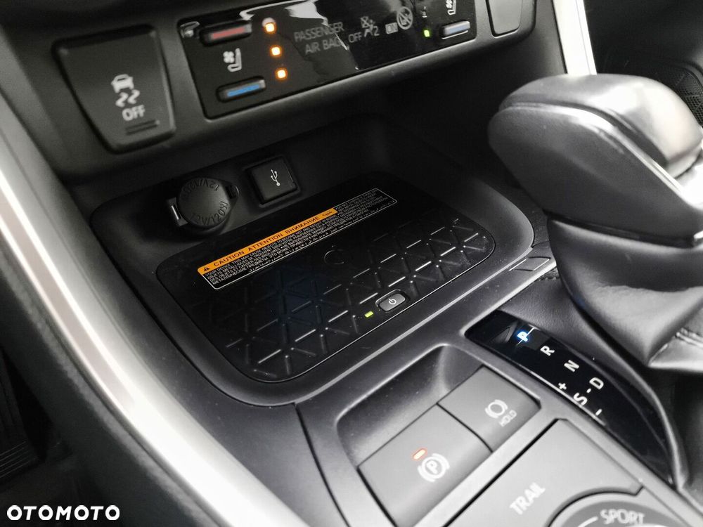 Toyota RAV4 2.5 Hybrid Executive 4x4 - 25