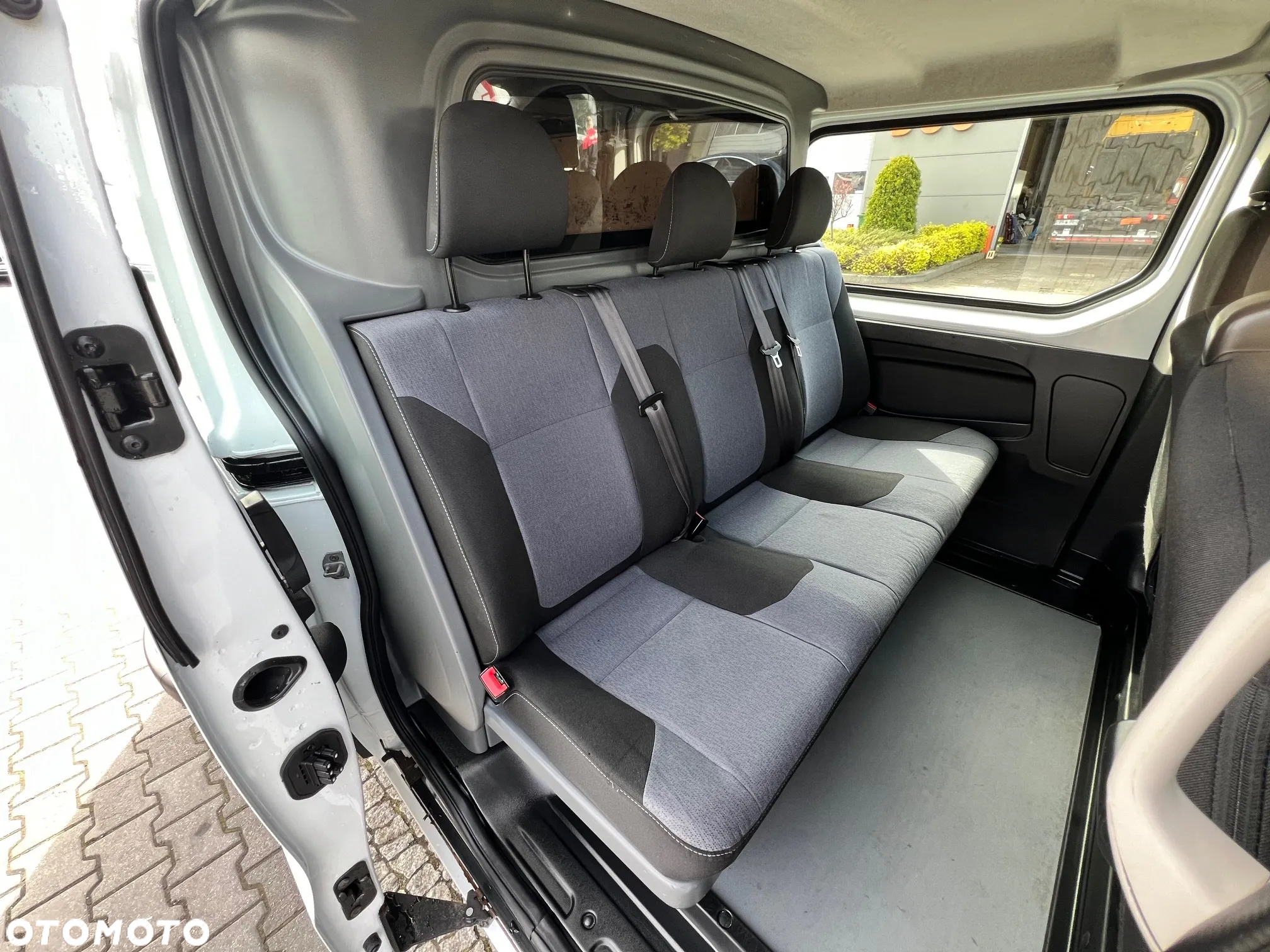 Opel Vivaro Doka Brygadówka Long 6-miejsc Salon PL, Jeden Właściciel - 18