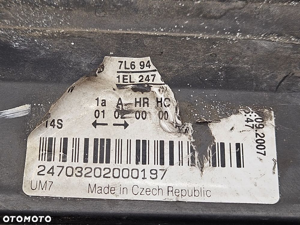 VW TOUAREG 7L LIFT 06-09R LAMPA PRZOD  PRAWA LEWA CENA ZA DWIE - 9