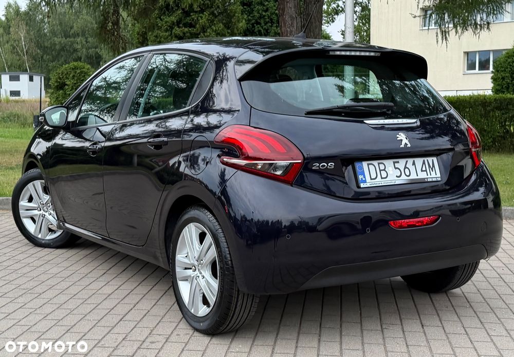 Peugeot 208 PureTech 82 Stop & Start Signature - 26