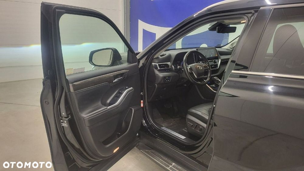 Toyota Highlander - 12