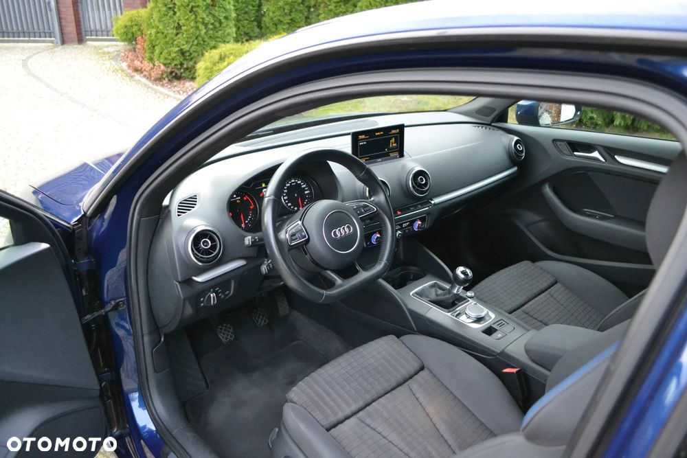 Audi A3 3-drzwiowe 2.0 TDI Ambition - 9