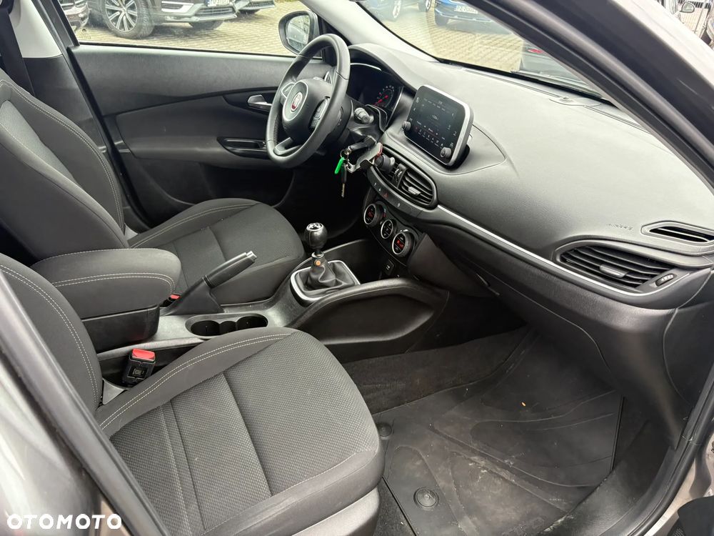 Fiat Tipo 1.4 T-Jet 16v S-Design EU6d - 25