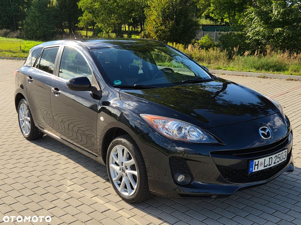 Mazda 3 1.6 Active + - 7