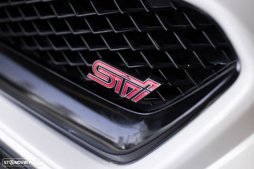 Subaru Impreza 2.5 WRX STi - 12